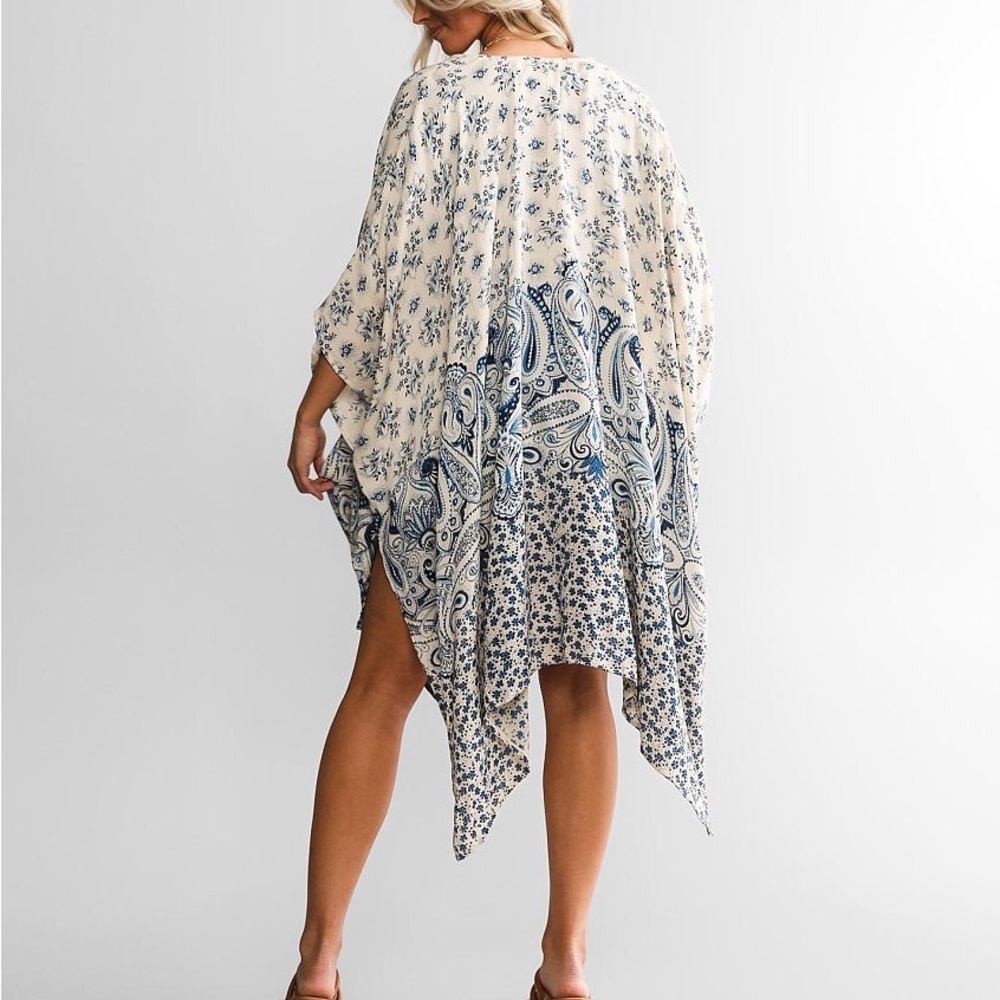 💎Angie Metallic Floral Kimono Women’s Large Glacier Blue🌙